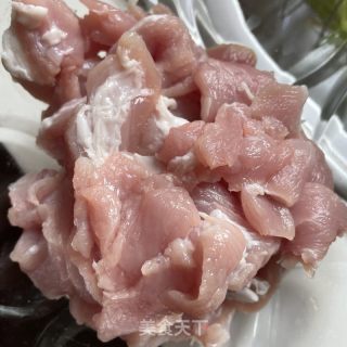 玉米鲜肉馄饨的做法步骤：1