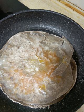 培根生菜卷饼的做法步骤：3