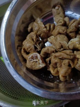 卤肥肠炖豆角的做法步骤：4