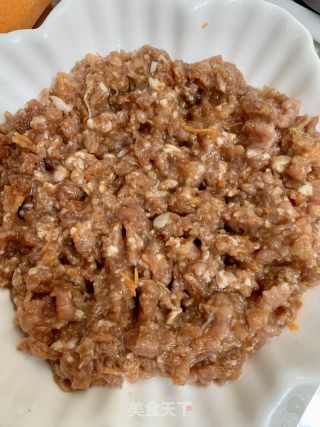 咸蛋黃梨汁蒸肉餅的做法步骤：6
