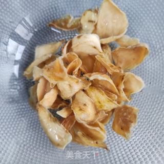 雪梨银耳羹的做法步骤：3