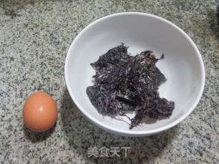 紫菜鸡蛋荞麦片儿汤的做法步骤：2