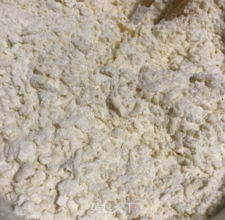 葱花饼的做法步骤：1