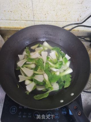 香辣藕丸油菜面的做法步骤：4