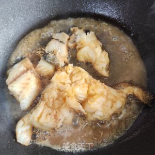 香煎鳕鱼的做法步骤：3
