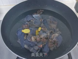 一酱搞定黄焖鸡的做法步骤：3