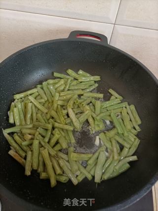 清炒白豆角的做法步骤：4