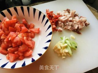 烩荞面猫耳朵的做法步骤：2