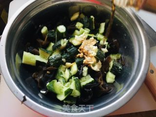 木耳拌黄瓜的做法步骤：8