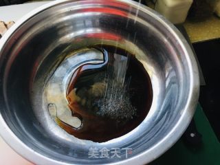 酸汤条子肉的做法步骤：5
