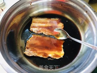 酸汤条子肉的做法步骤：7
