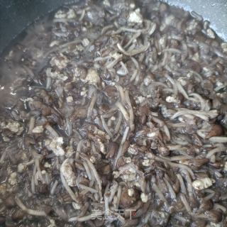 肉沫鸡枞花卤菠菜面的做法步骤：10