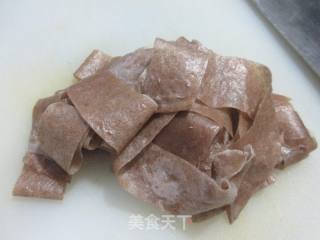 绿豆芽青菜拌荞麦饼皮的做法步骤：10