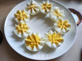 蒜香白水蛋的做法步骤：4