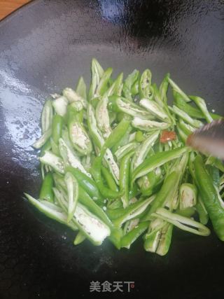 辣椒炒肉的做法步骤：5