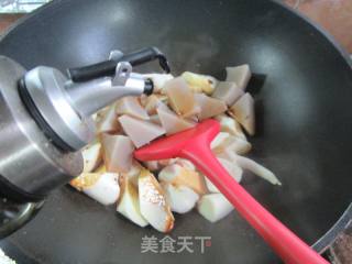 魔芋块烧茭白的做法步骤：7