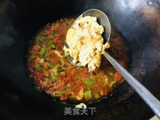 鸡蛋辣子西红柿拌面的做法步骤：9