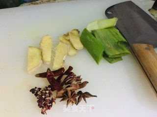 鸡肉荞面摊饼的做法步骤：2