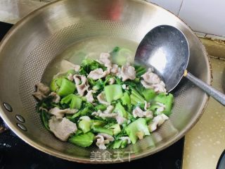 芥兰肉片汤的做法步骤：10