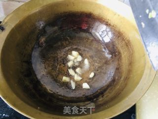 油渣炒小白菜的做法步骤：7
