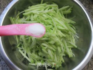 佛手瓜肉馅荞麦饺子的做法步骤：5