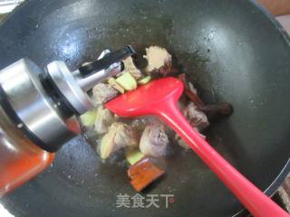 魔芋块烧鸭肉的做法步骤：5