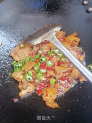 回锅肉的做法步骤：6