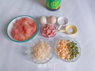 网红柚子炒饭的做法步骤：1