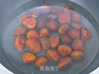 超简单的蜂蜜烤栗子的做法步骤：3