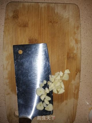 猪油炒白豆角的做法步骤：2