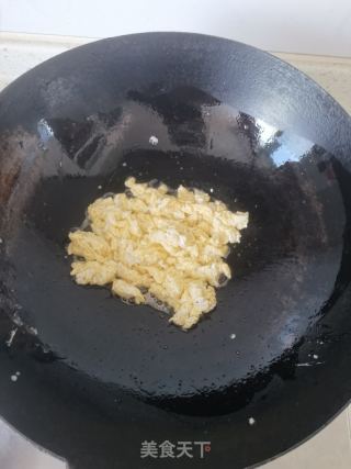 黄瓜炒鸡蛋的做法步骤：3