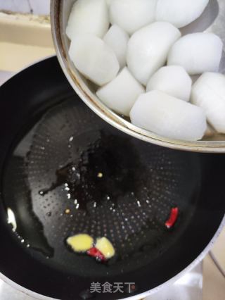 红烧元宝萝卜的做法步骤：4