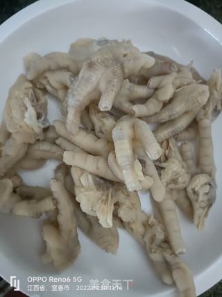 黄豆焖鸡爪的做法步骤：5