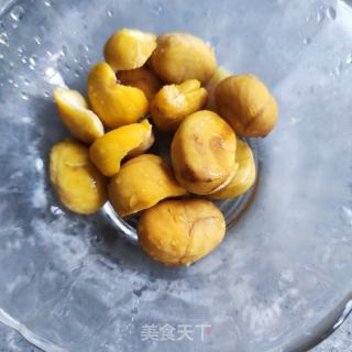 板栗焖饭的做法步骤：2