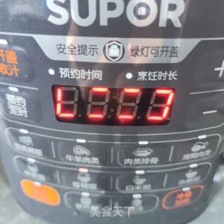 板栗焖饭的做法步骤：4