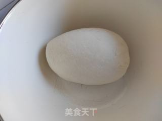 豇豆肉馅冰花煎包的做法步骤：6