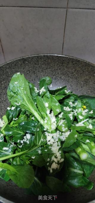 蒜香菜心的做法步骤：6