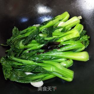 爆炒油菜心的做法步骤：6