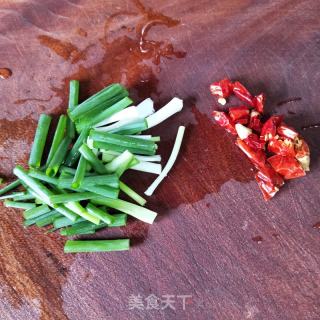 板栗焖鸡的做法步骤：4