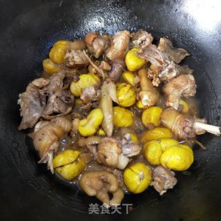 板栗焖鸡的做法步骤：12