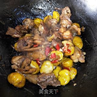 板栗焖鸡的做法步骤：13