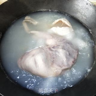 猪肚莲子鸡汤的做法步骤：4