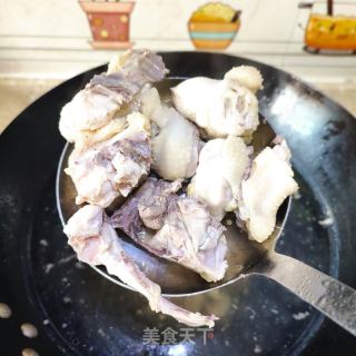 猪肚莲子鸡汤的做法步骤：13