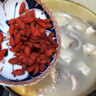 猪肚莲子鸡汤的做法步骤：18