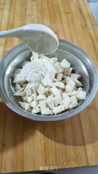 红薯饼的做法步骤：4