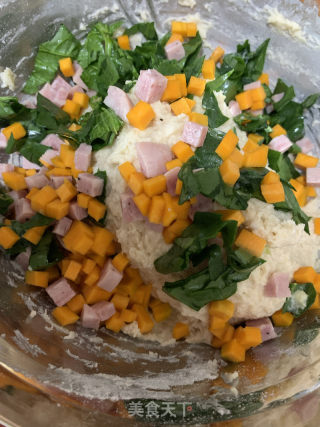 簡單蔬菜香腸佛卡夏面包（免出膜）的做法步骤：7