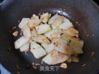 虾皮炒冬瓜的做法步骤：5