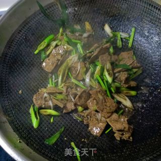 葱爆羊肝的做法步骤：14