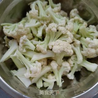 肉沫炒花椰菜的做法步骤：1