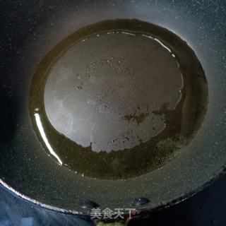 肉丁炒荷兰黄瓜的做法步骤：11